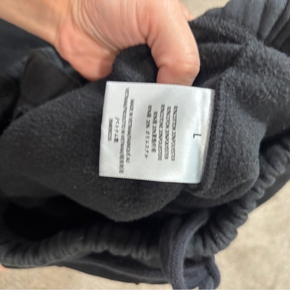 ESSENTIALS Fear of God Running Shorts Black Drawstring Loungewear Athleisure L - Picture 6 of 14